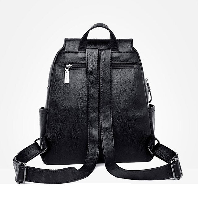 Rucksack aus Kunstleder mit burgunderfarbenem Klappverschluss für Damen