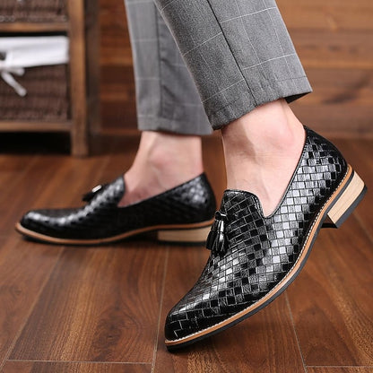 Tassel Men's Woven with Faux Leather Loafers Black Detail