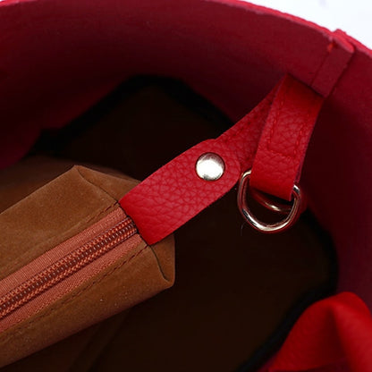 Chaîne pour femme en or rouge avec cadenas en cuir et similicuir
