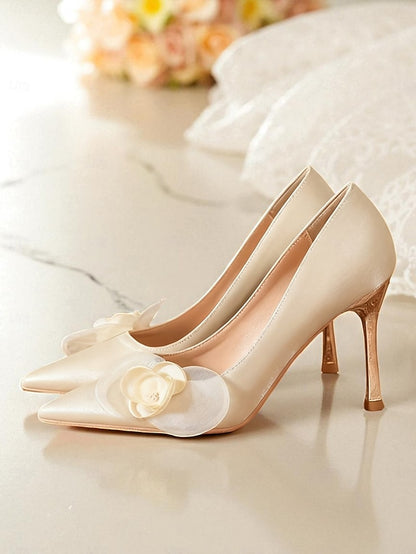 Elegant Ivory Wedding Women's - Pointed Floral Heels Satin