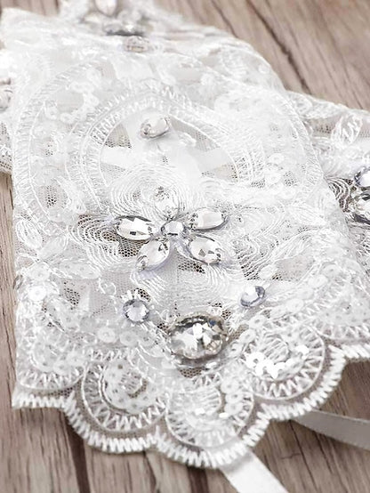 Elegant with Accessories Wedding – Bridal Pearls Lace Gloves