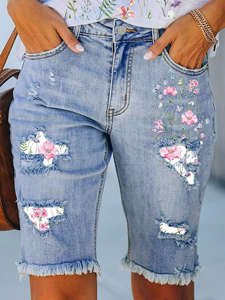 Lockere, lässige Jeansshorts mit Blumenmuster AH178