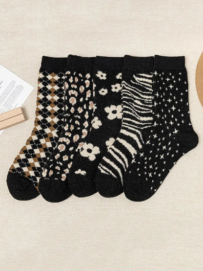 5 Pairs Women Winter Wool Jacquard Socks Ada Fashion