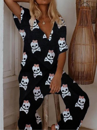 Langärmliger Shift-Jumpsuit und Strampler mit Totenkopf-Print CM61