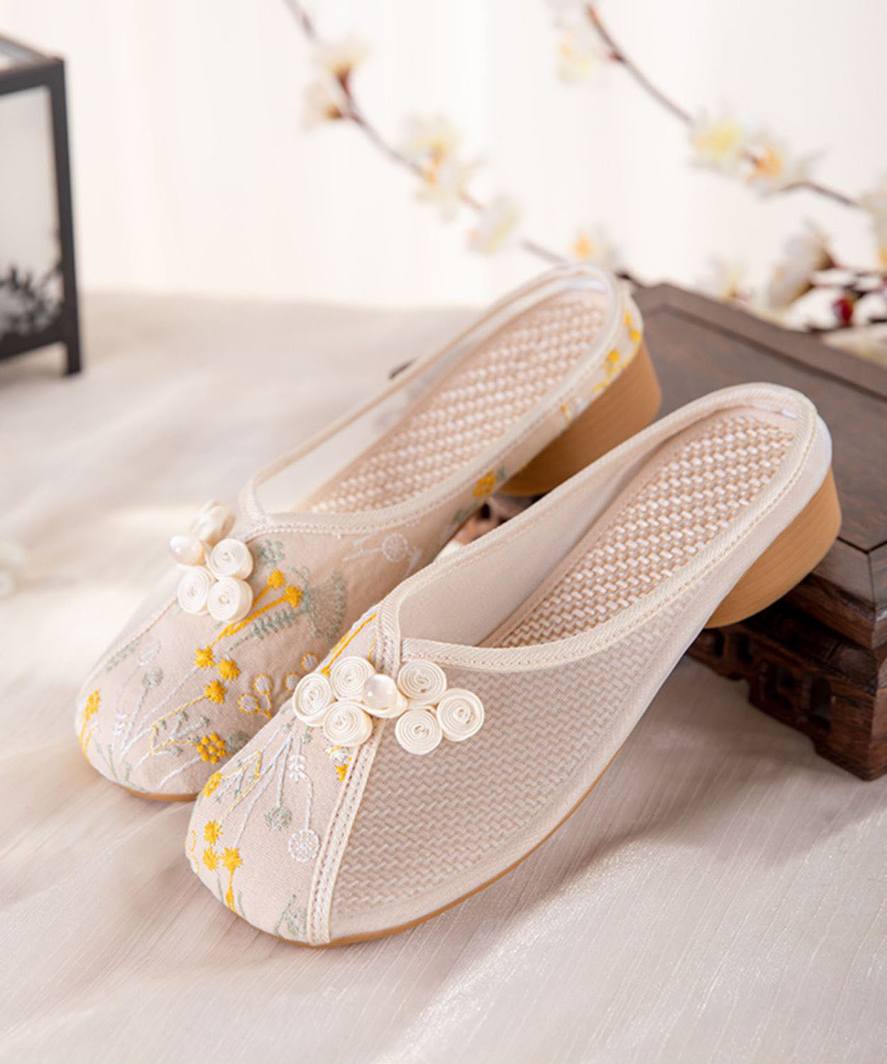 Beige Embroideried Slide Sandals Women Tulle Boho Splicing LY7625