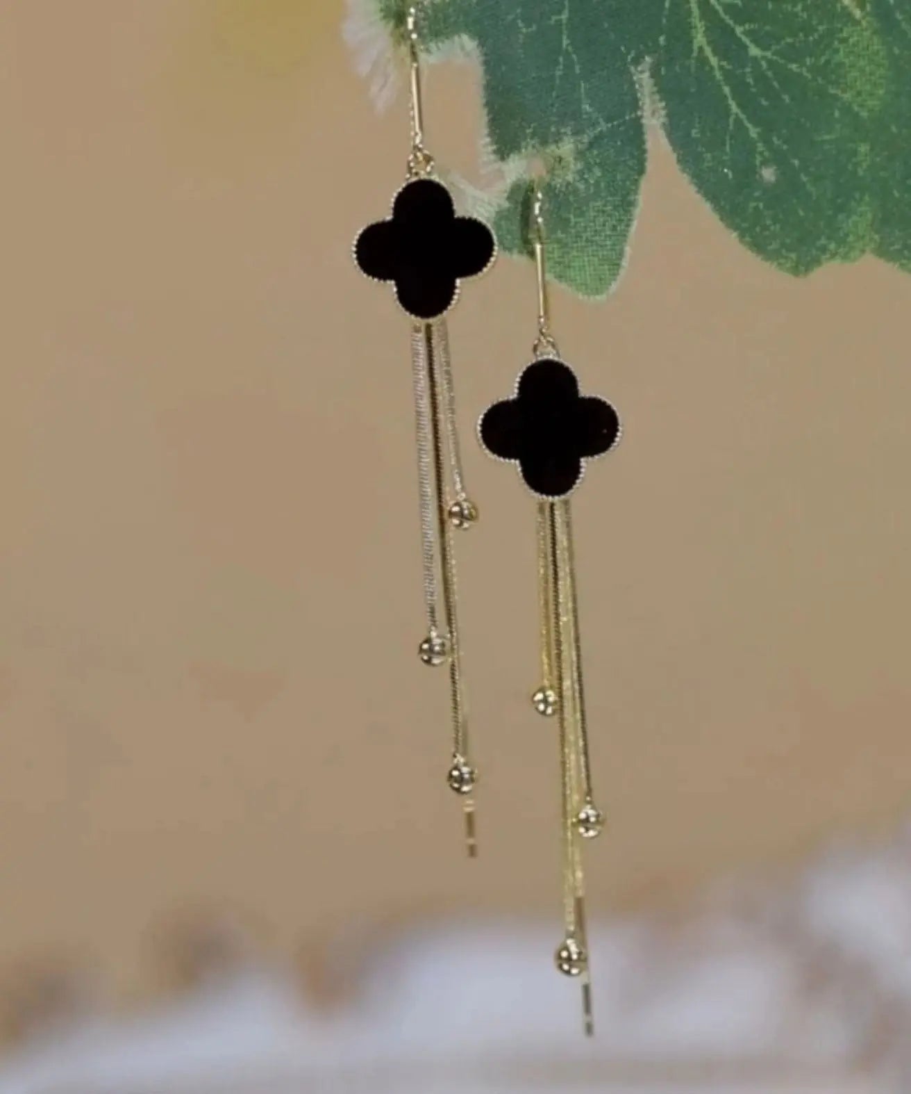 Classy Black Sterling Silver Black Agate Four Leaf Grass Tassel Drop Earrings Ada Fashion