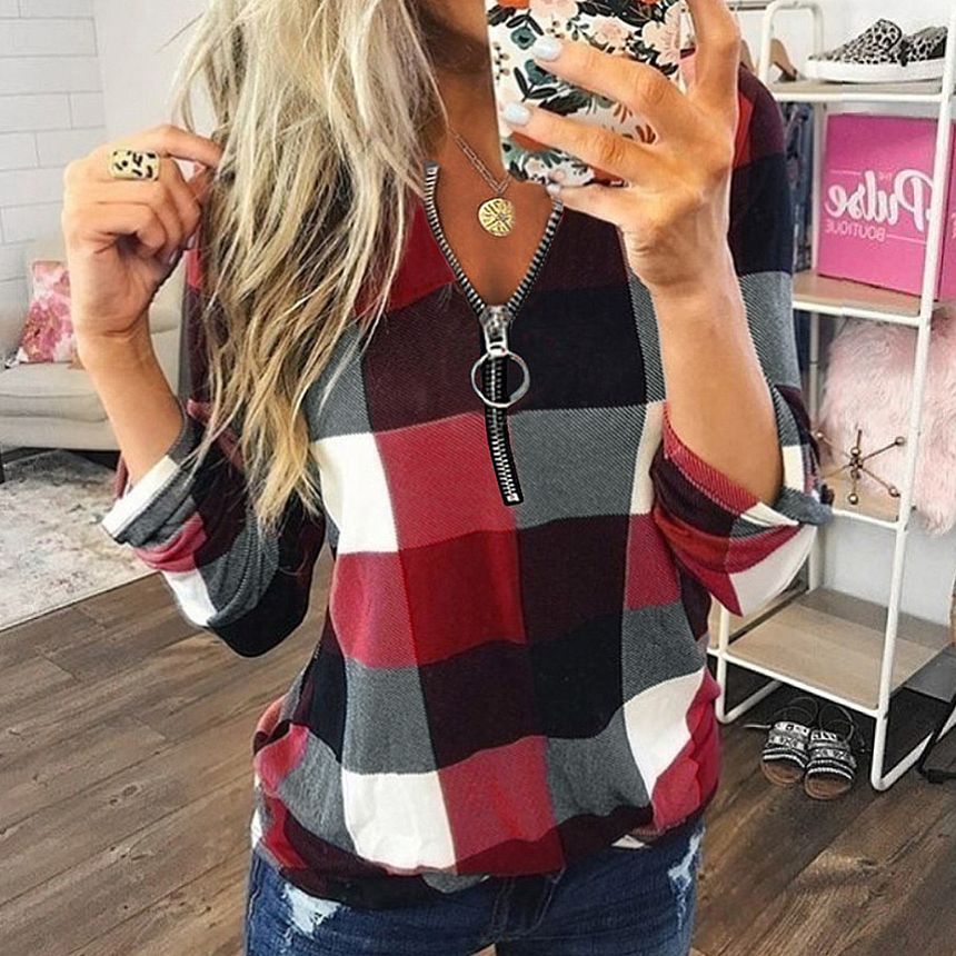 Long-Sleeve Plaid Half-Zip Tee CA29