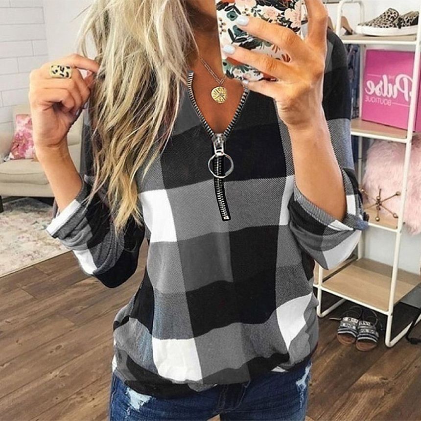 Long-Sleeve Plaid Half-Zip Tee CA29