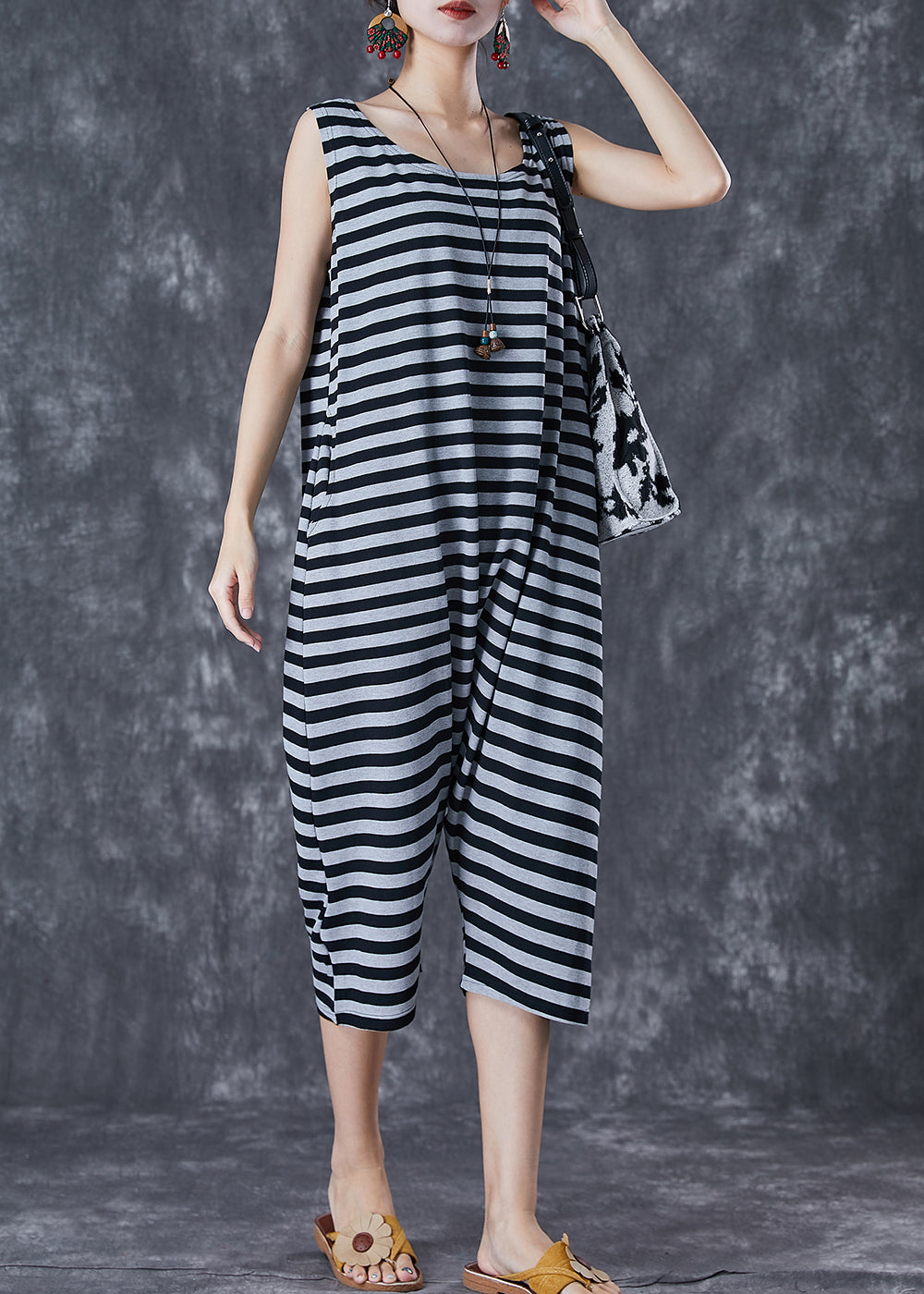Modern Grey O-Neck Striped Cotton Overalls Jumpsuit Sleeveless LY7096