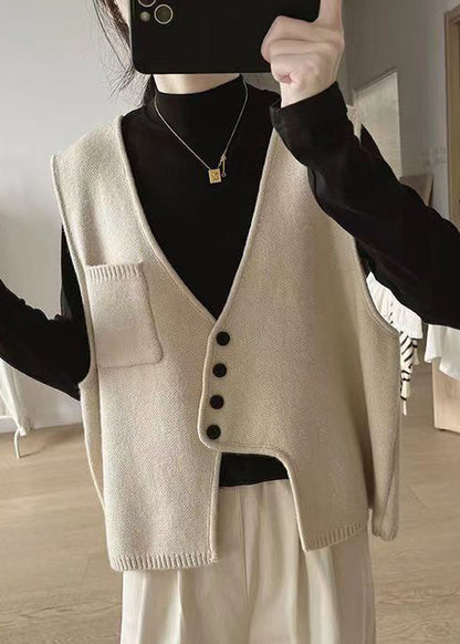 Gilet en tricot de coton à boutons asymétriques sans manches AH249