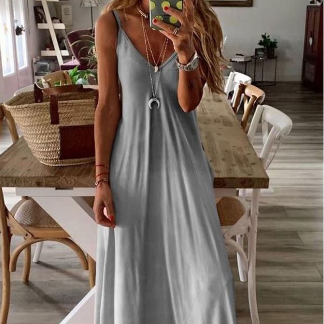 Midi-Sommerkleid mit Spaghettiträgern und Farbverlauf CG11