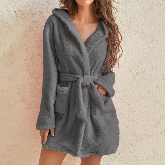 Schlichter Pyjama-Bademantel aus Fleece mit Bindegürtel vb54